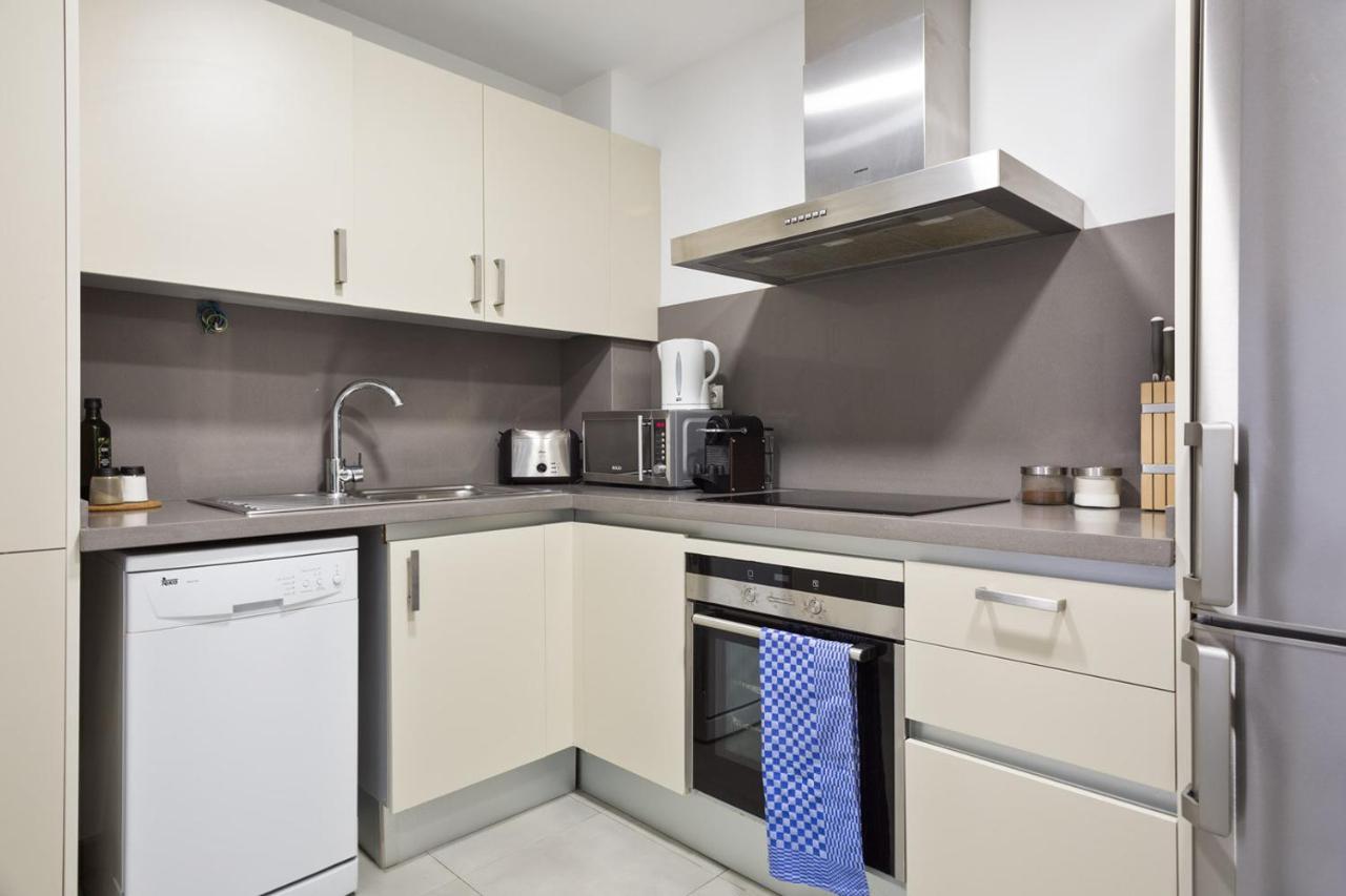 Les Corts Exclusive Apartments By Olala Homes Барселона Экстерьер фото